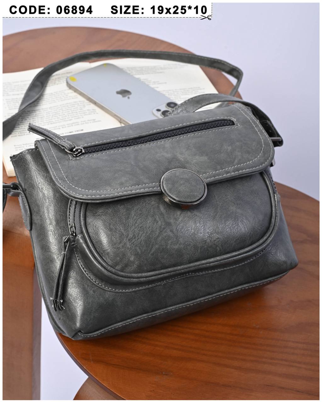 /public/uploads/photos/shares/Suzy bags/IMG_3174.jpeg